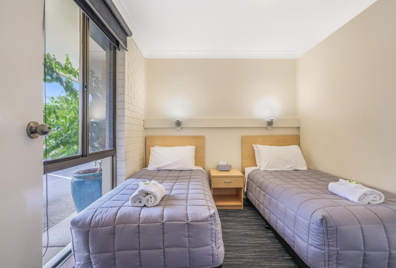 Stagecoach Inn Motel Tamworth Kültér fotó